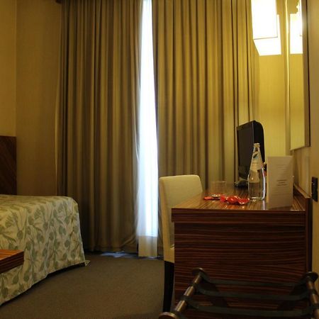 Mh Hotel Piacenza Fiera Dış mekan fotoğraf