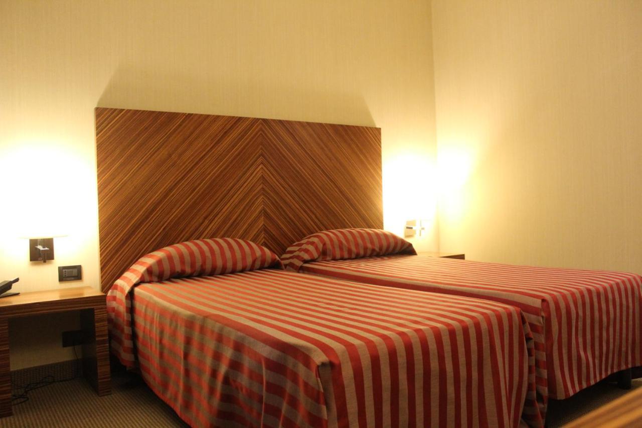 Mh Hotel Piacenza Fiera Dış mekan fotoğraf