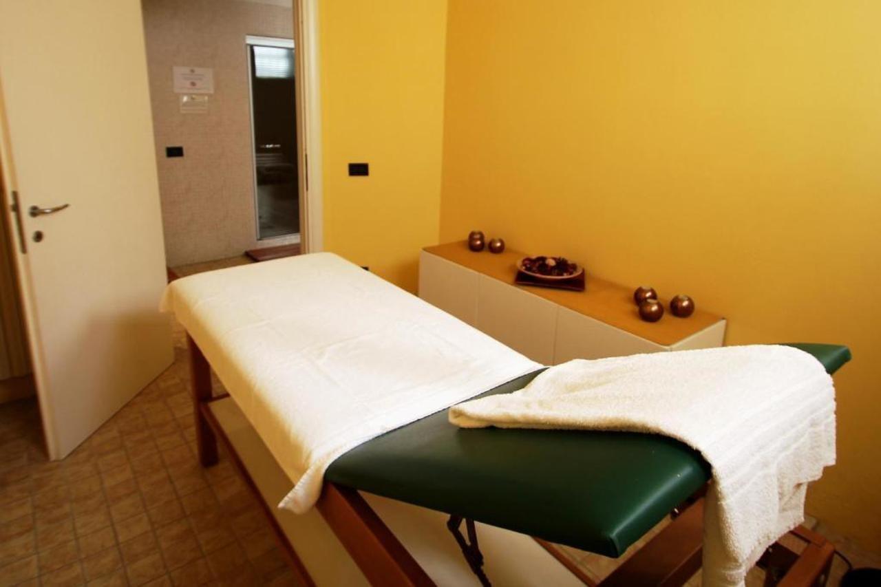 Mh Hotel Piacenza Fiera Dış mekan fotoğraf